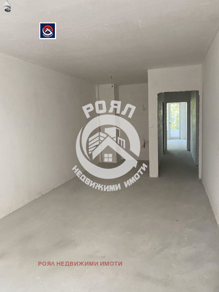 En venta  1 dormitorio Plovdiv , Jristo Smirnenski , 84 metros cuadrados | 15188739