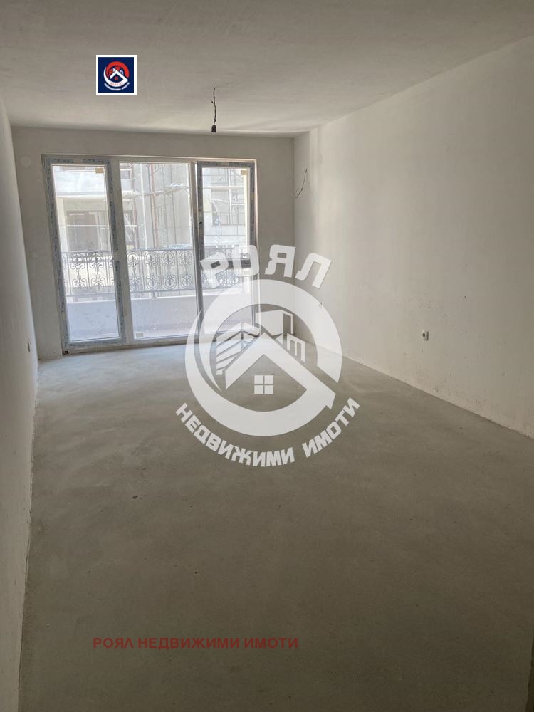 En venta  1 dormitorio Plovdiv , Jristo Smirnenski , 84 metros cuadrados | 15188739 - imagen [2]