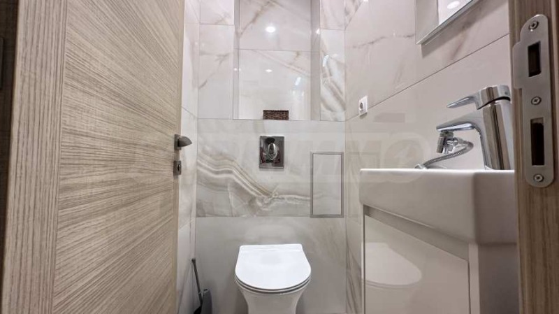 For Sale  2 bedroom Plovdiv , Mladezhki Halm , 105 sq.m | 19330815 - image [13]