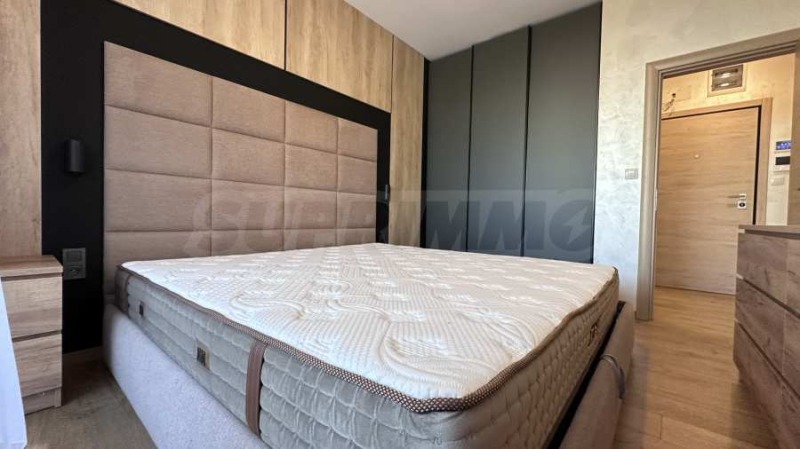 For Sale  2 bedroom Plovdiv , Mladezhki Halm , 105 sq.m | 19330815 - image [9]