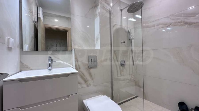 For Sale  2 bedroom Plovdiv , Mladezhki Halm , 105 sq.m | 19330815 - image [12]