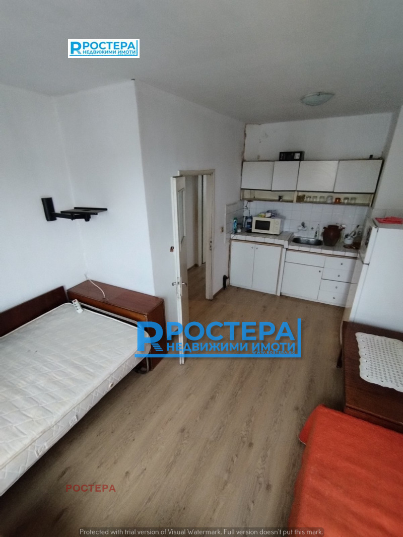 Продава 2-СТАЕН, гр. Търговище, Запад 3, снимка 2 - Апартаменти - 52425660