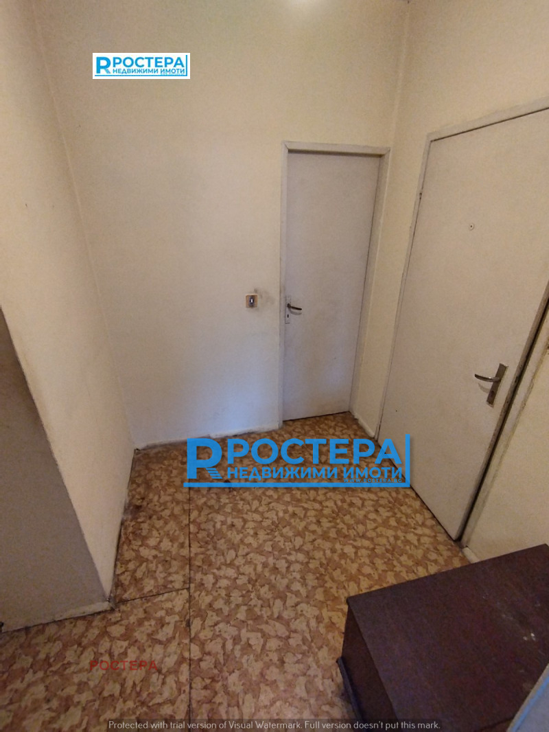 Продава 2-СТАЕН, гр. Търговище, Запад 3, снимка 14 - Апартаменти - 52425660