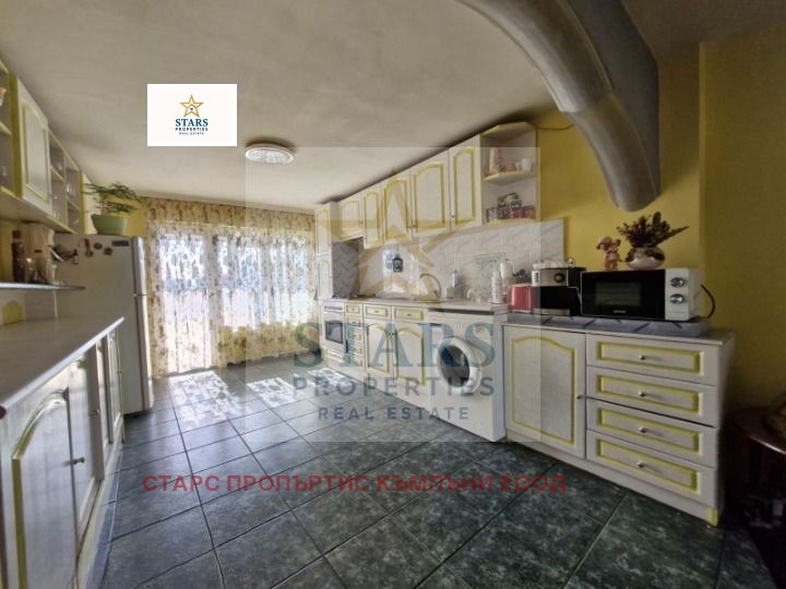 Продава 4-СТАЕН, гр. Варна, Операта, снимка 12 - Апартаменти - 52733200