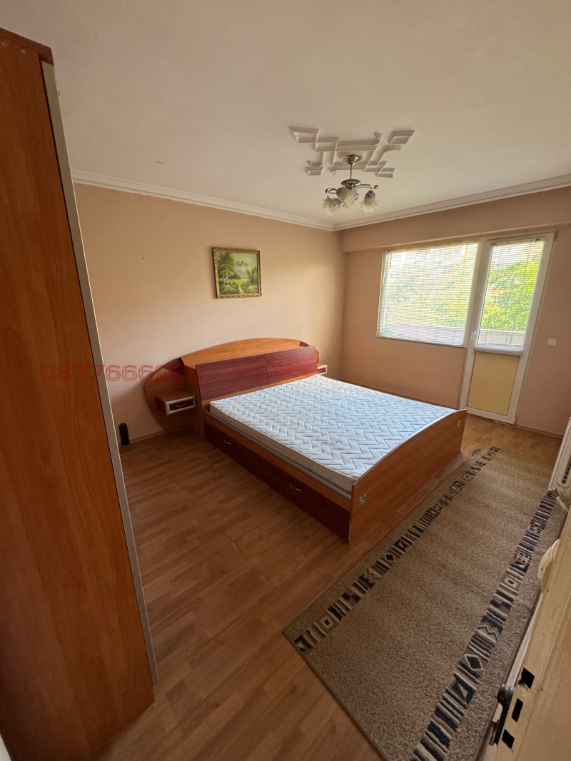 Продава МНОГОСТАЕН, гр. Монтана, Младост 2