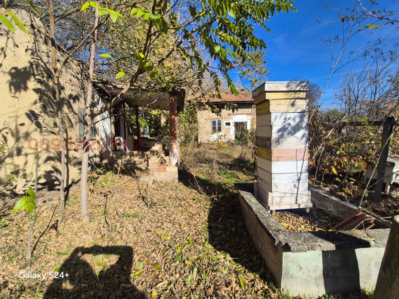 Продава КЪЩА, с. Дебово, област Плевен, снимка 10 - Къщи - 52785776