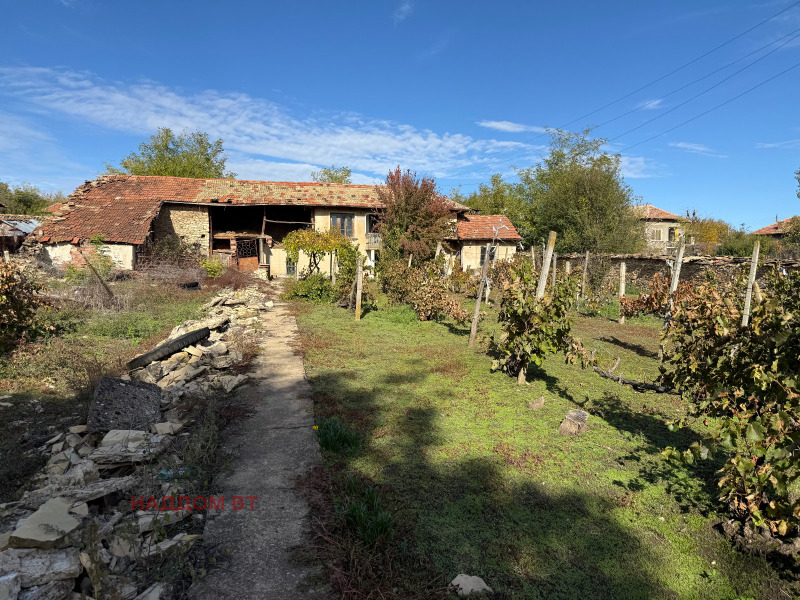 Продава  Къща област Велико Търново , с. Долна Липница , 80 кв.м | 31694128 - изображение [2]