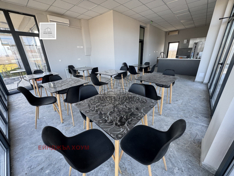 Продава ХОТЕЛ, с. Крумово, област Пловдив, снимка 3 - Хотели - 53273297