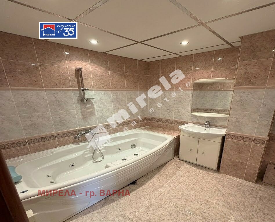 Продава МНОГОСТАЕН, гр. Варна, Окръжна болница-Генерали, снимка 11 - Апартаменти - 54941104