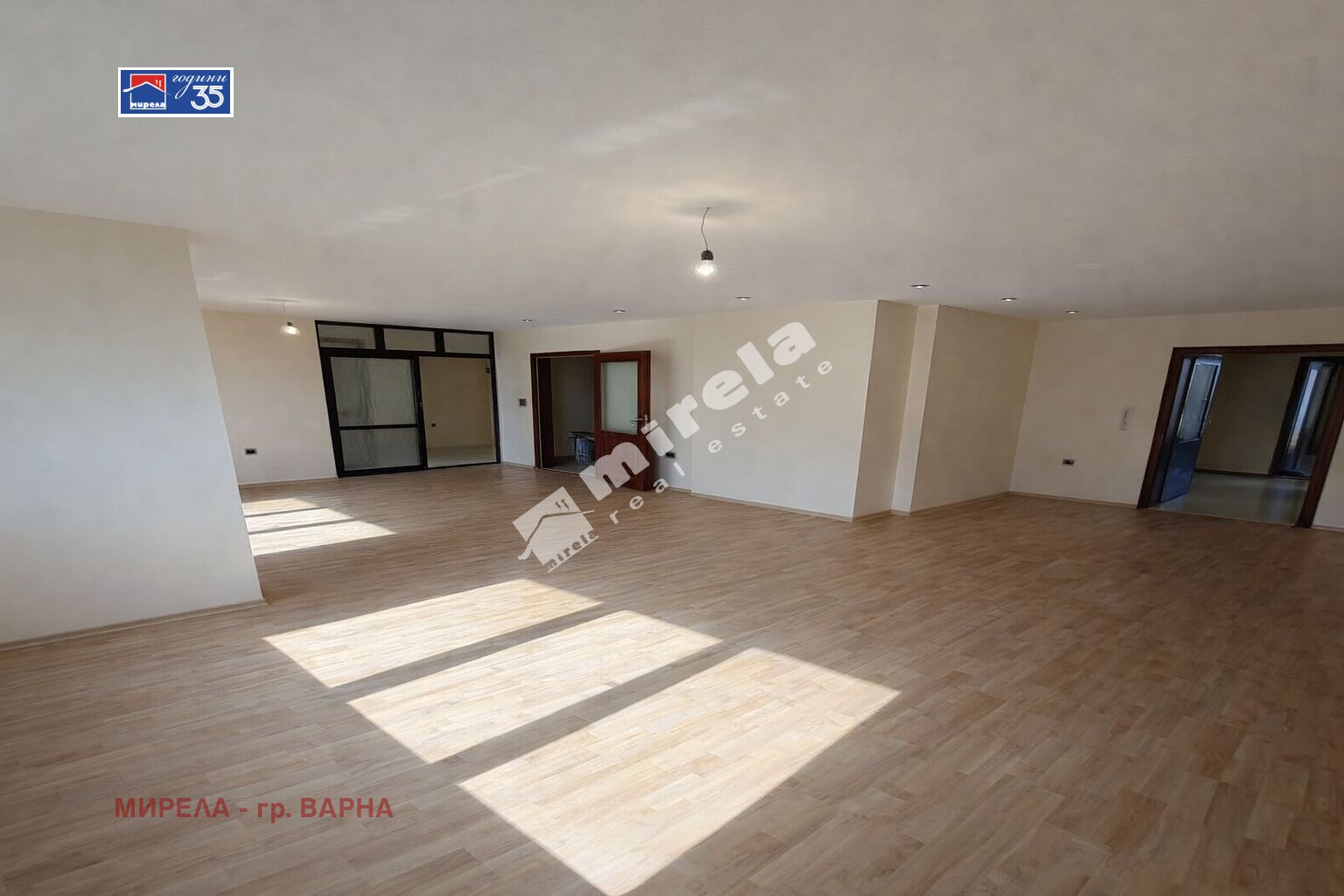 Продава МНОГОСТАЕН, гр. Варна, Окръжна болница-Генерали, снимка 4 - Апартаменти - 54941104