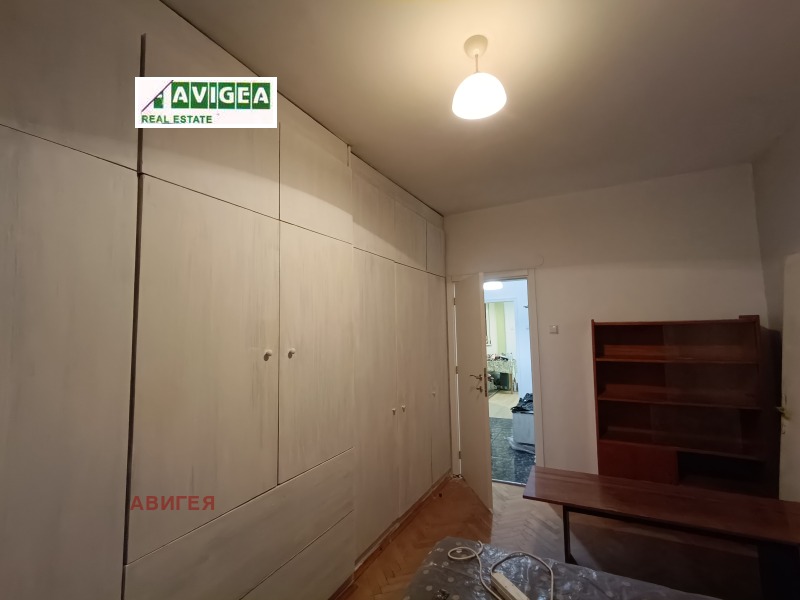 En venta  1 dormitorio Sofia , Borovo , 60 metros cuadrados | 76235168