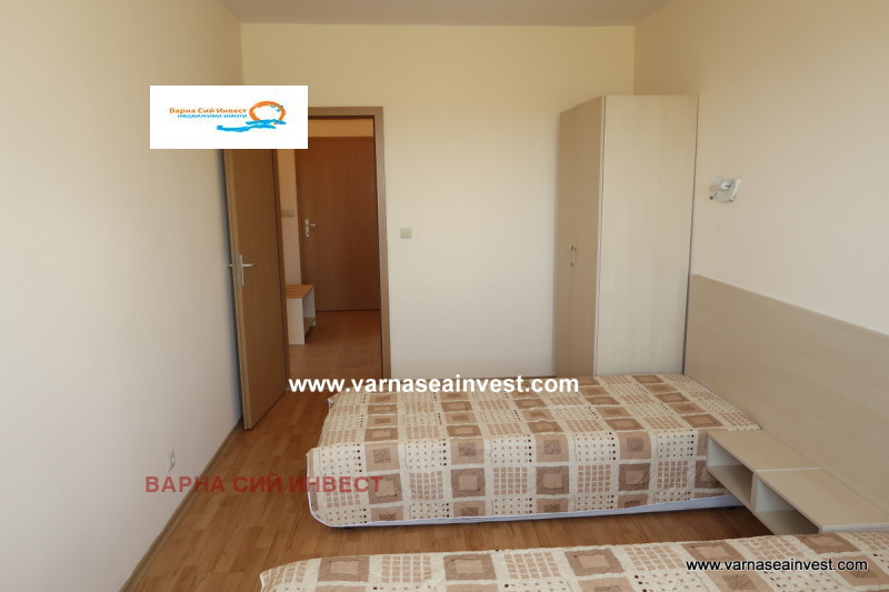 Продава  2-стаен област Добрич , с. Рогачево , 70 кв.м | 79680193 - изображение [8]