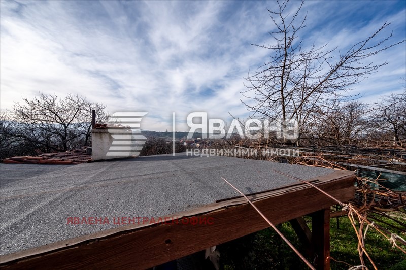 Продава ЕТАЖ ОТ КЪЩА, гр. Перник, Църква, снимка 6 - Етаж от къща - 53687249