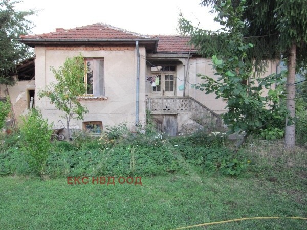 Продава КЪЩА, област Пловдив, с. Тополово • 70000 € / 136908.10 лв. • 71992616 1