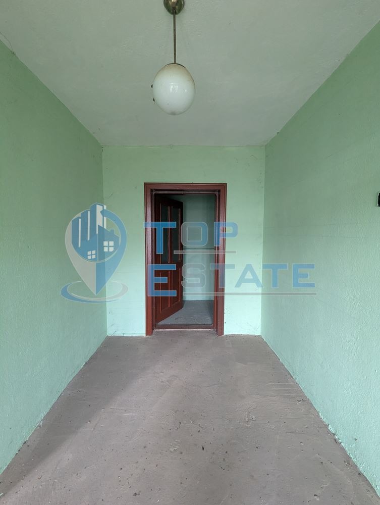 Продава КЪЩА, с. Сломер, област Велико Търново, снимка 13 - Къщи - 55060406
