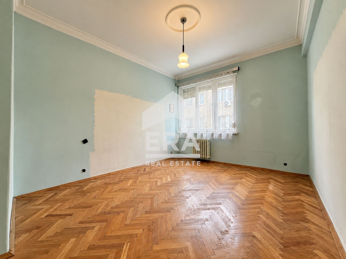 Продава МНОГОСТАЕН, гр. София, Център, снимка 4 - Апартаменти - 56210367