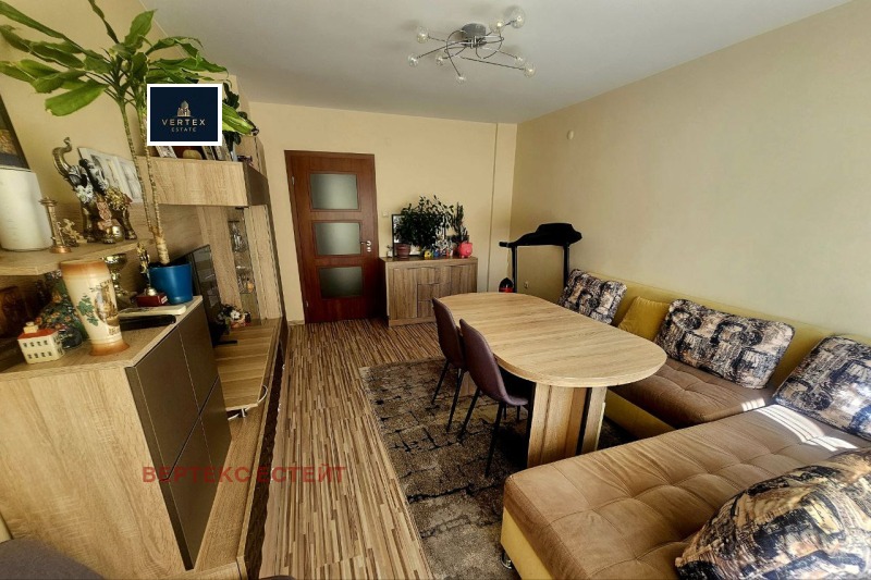 À venda  2 quartos Gabrovo , Centar , 75 m² | 39480719 - imagem [2]