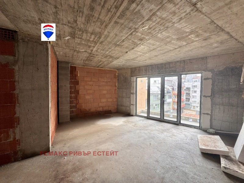 Продава 3-СТАЕН, гр. Русе, Център, снимка 5 - Апартаменти - 52550772