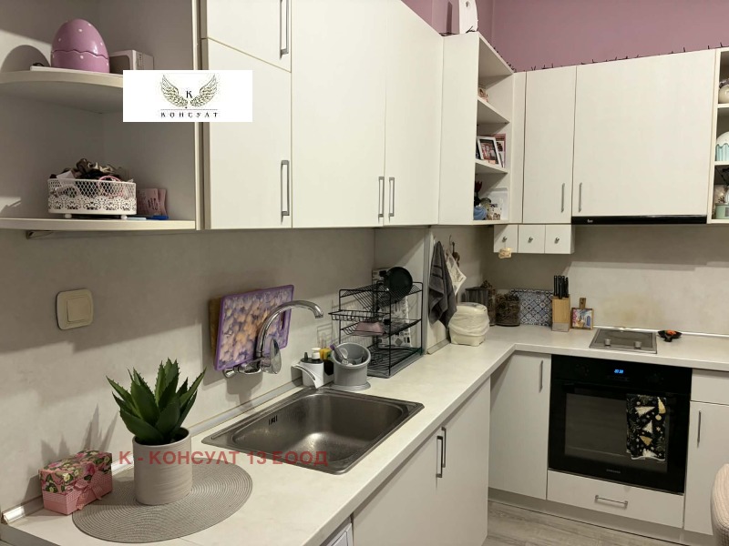 Продава 3-СТАЕН, гр. София, Лагера, снимка 2 - Апартаменти - 53163248