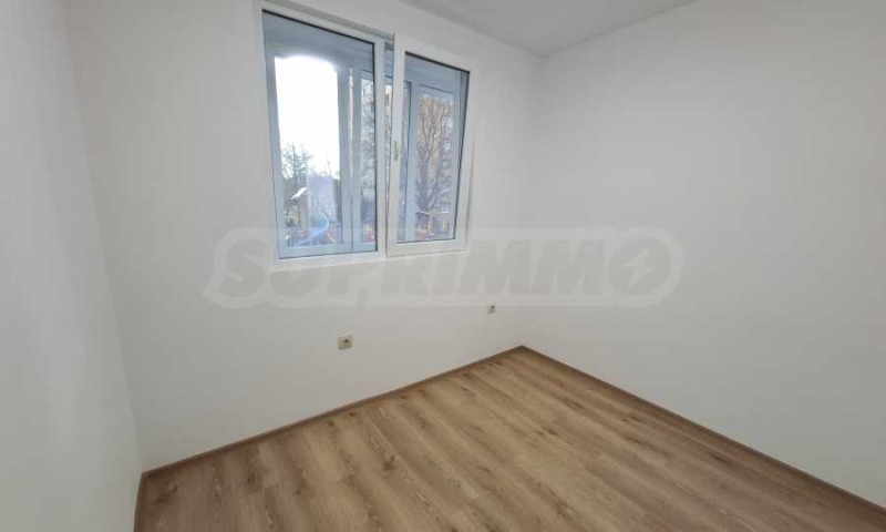 Продава 3-СТАЕН, гр. Варна, Левски 1