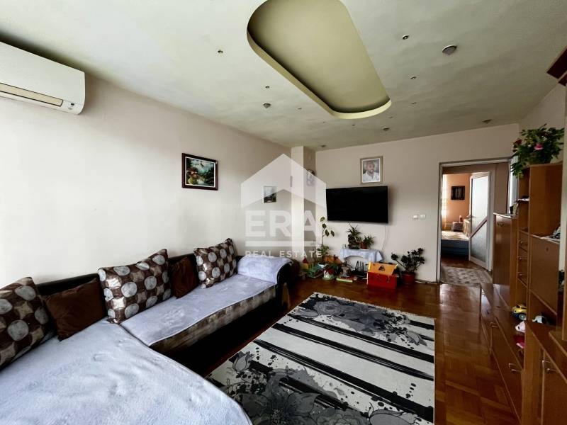 Продава 3-СТАЕН, гр. Варна, Аспарухово, снимка 2 - Апартаменти - 53630096