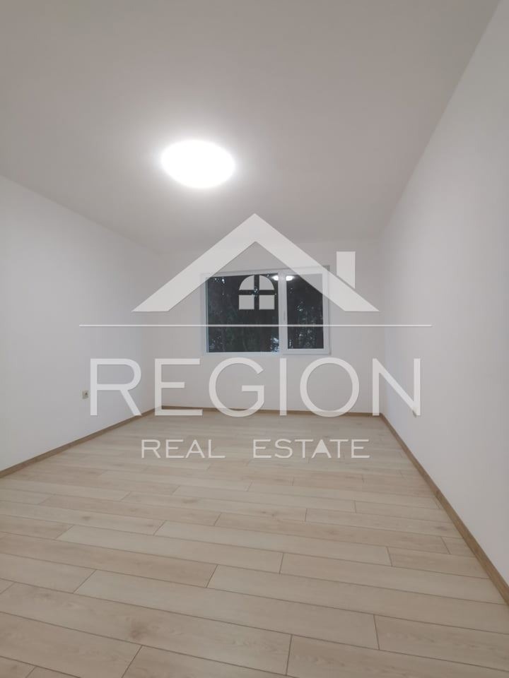 Продава 3-СТАЕН, гр. Варна, Лятно кино Тракия, снимка 2 - Апартаменти - 54251840