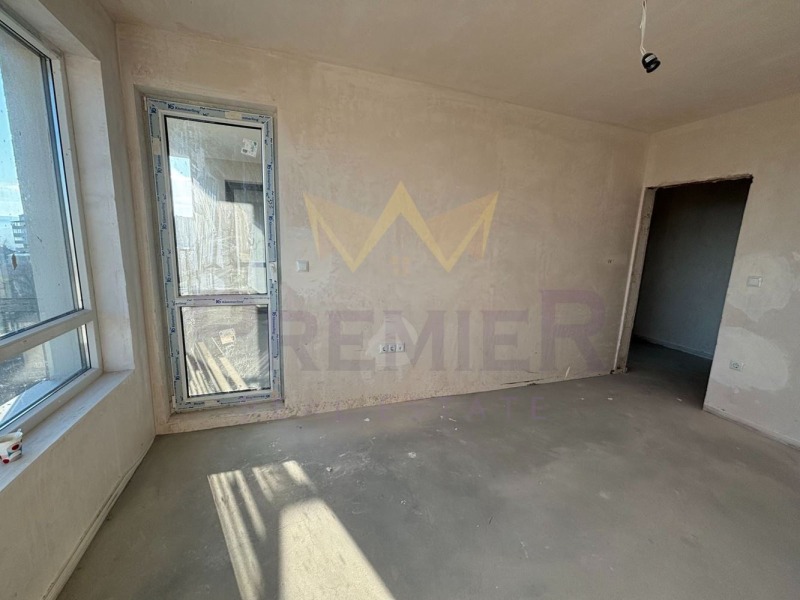 Продава 4-СТАЕН, гр. Варна, Център, снимка 3 - Апартаменти - 52746576