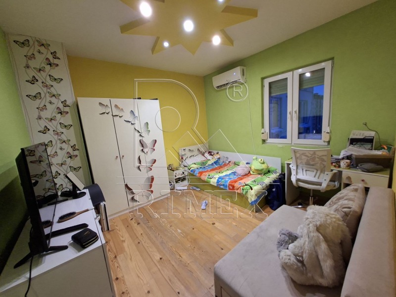 Продава 4-СТАЕН, гр. Пловдив, Южен, снимка 13 - Апартаменти - 53355197