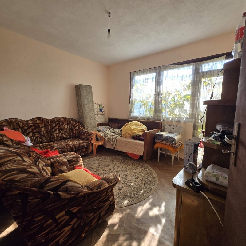 Продава  Къща област Пловдив , с. Орешец , 125 кв.м | 32755668 - изображение [6]