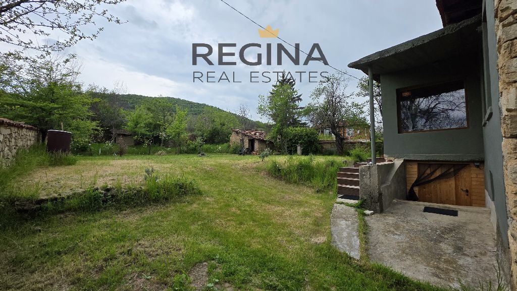 Продава КЪЩА, с. Михилци, област Пловдив, снимка 15 - Къщи - 54369635
