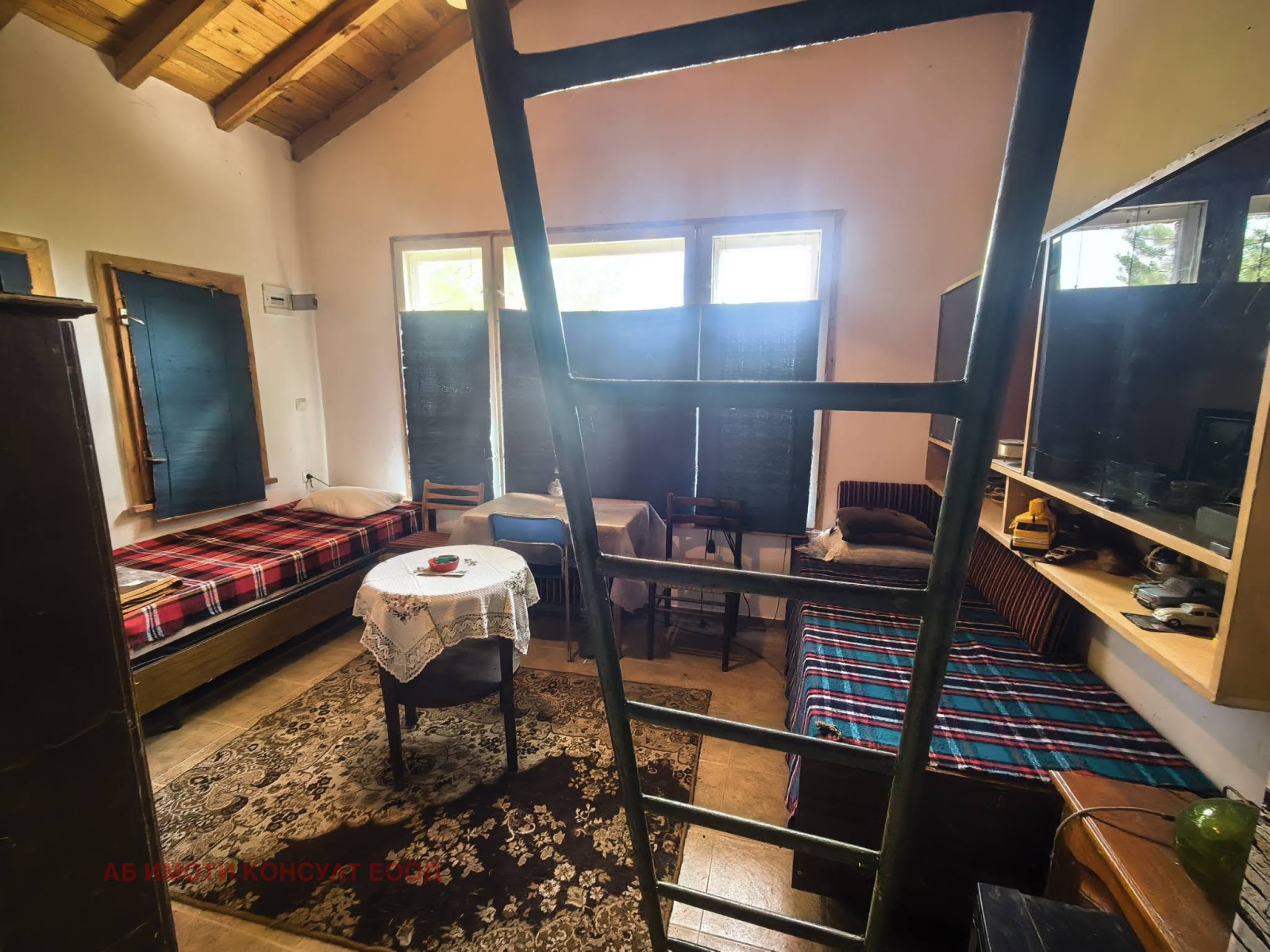 Продава КЪЩА, с. Чибаовци, област София област, снимка 14 - Къщи - 55629381