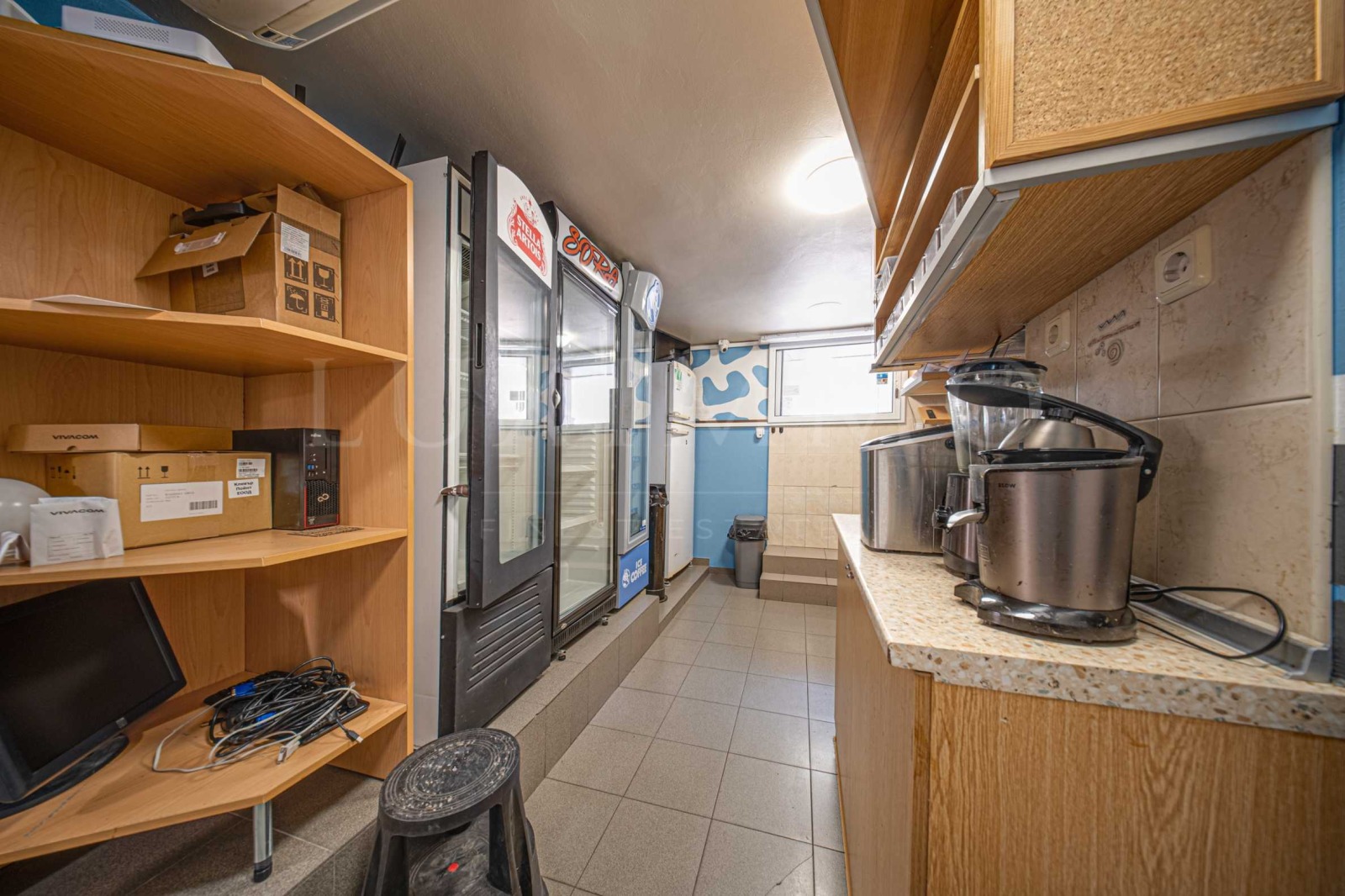 Продава МАГАЗИН, гр. София, Център, снимка 10 - Магазини - 55644894
