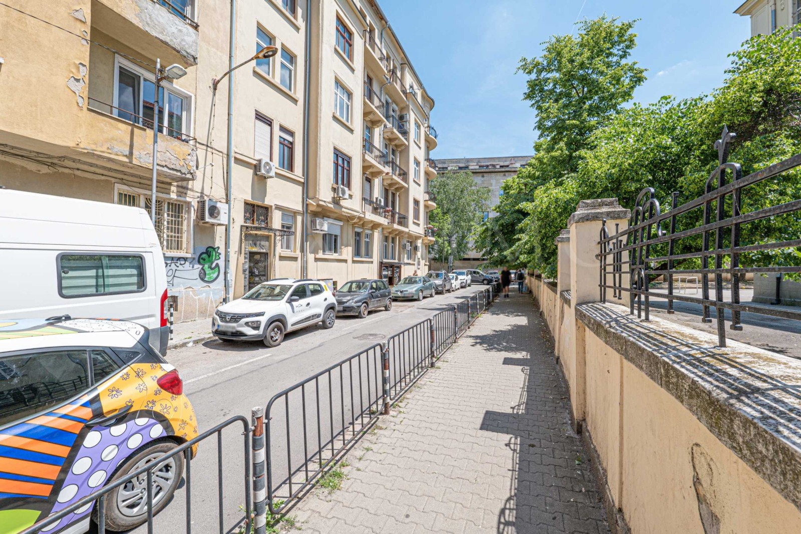 Продава МАГАЗИН, гр. София, Център, снимка 15 - Магазини - 55644894