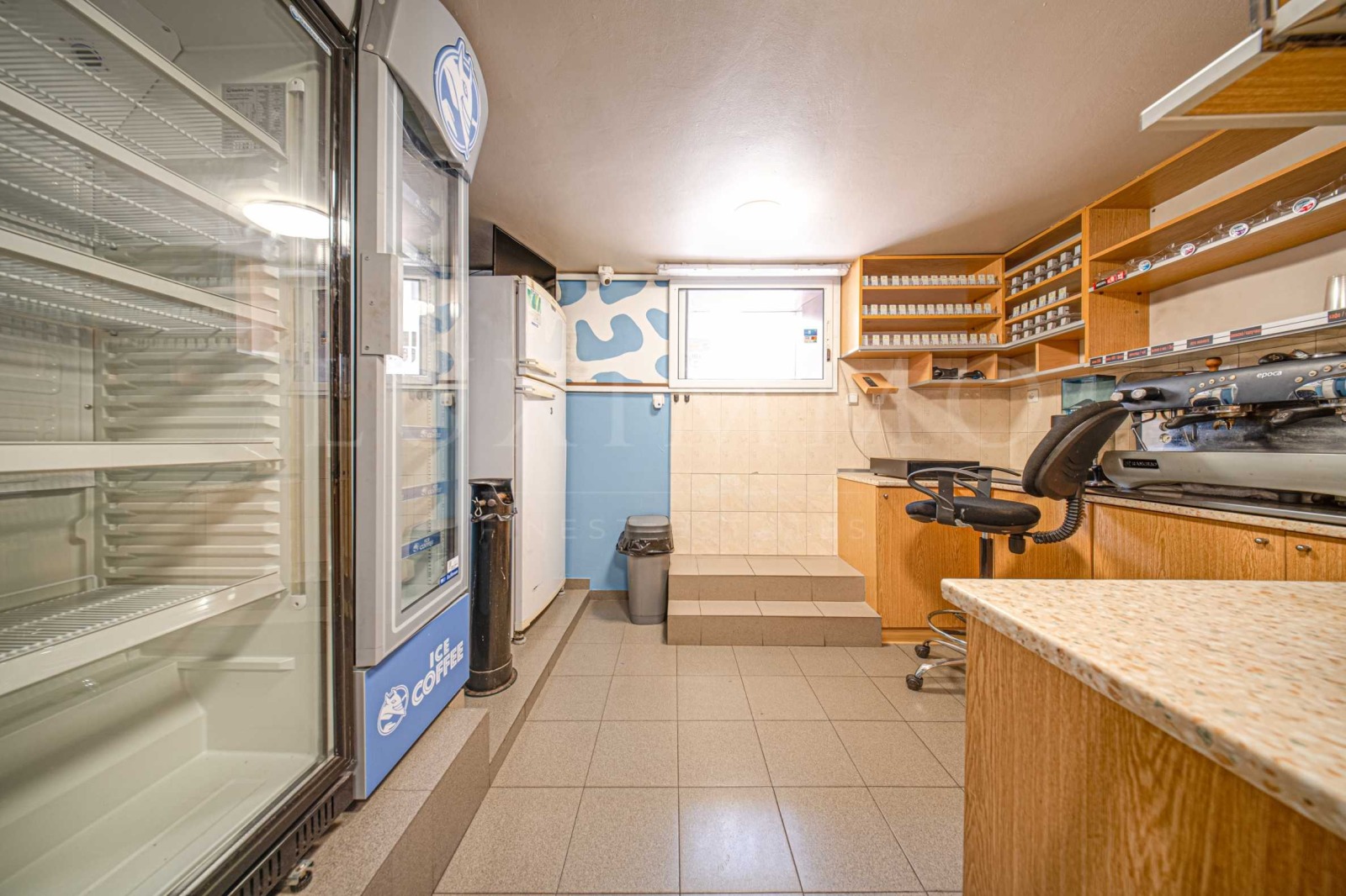 Продава МАГАЗИН, гр. София, Център, снимка 6 - Магазини - 55644894