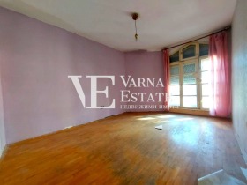 1 dormitorio Zimno kino Trakiya, Varna 9