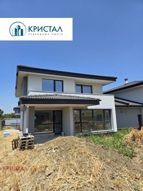 Продава къща област Пловдив с. Първенец - [1] 