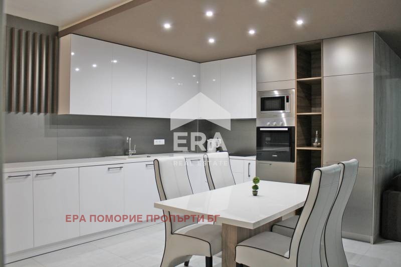 Продава 2-СТАЕН, гр. Поморие, област Бургас, снимка 1 - Aпартаменти - 49018889