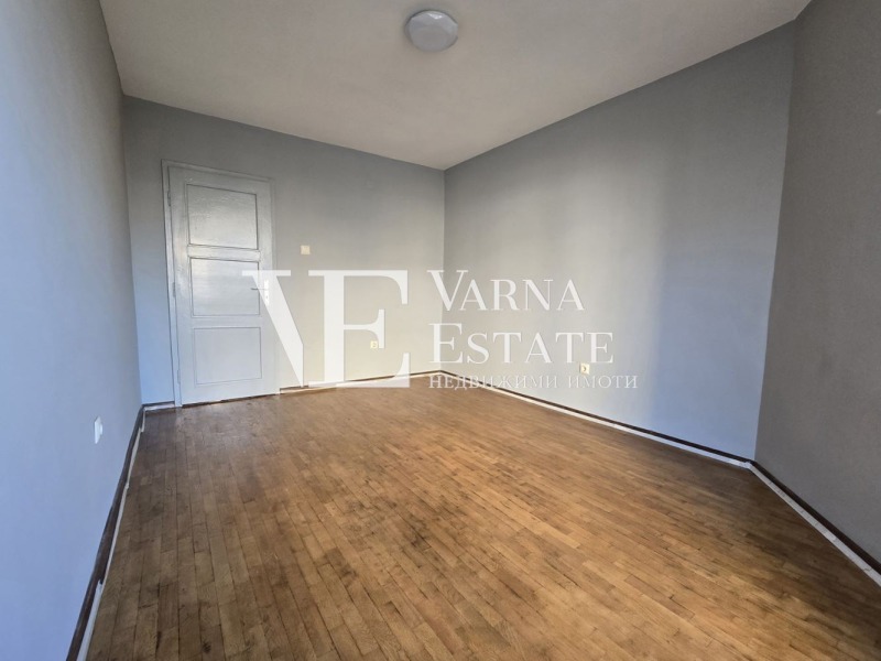 Продава 2-СТАЕН, гр. Варна, Зимно кино Тракия, снимка 11 - Апартаменти - 51903216