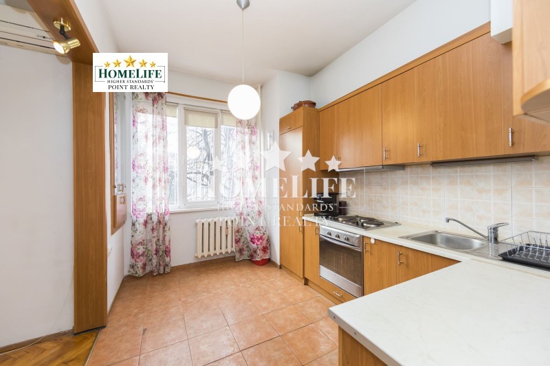 Myytävänä  1 makuuhuone Sofia , Tsentar , 66 neliömetriä | 15002586 - kuva [4]