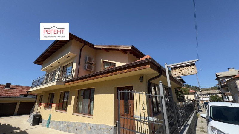 In vendita  Casa regione Gabrovo , Triavna , 435 mq | 59355113