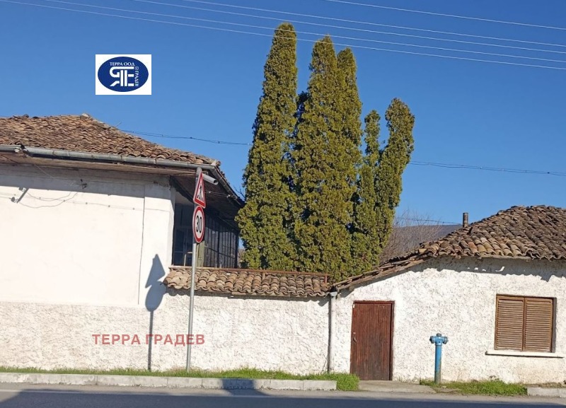 Продава КЪЩА, с. Кълново, област Шумен