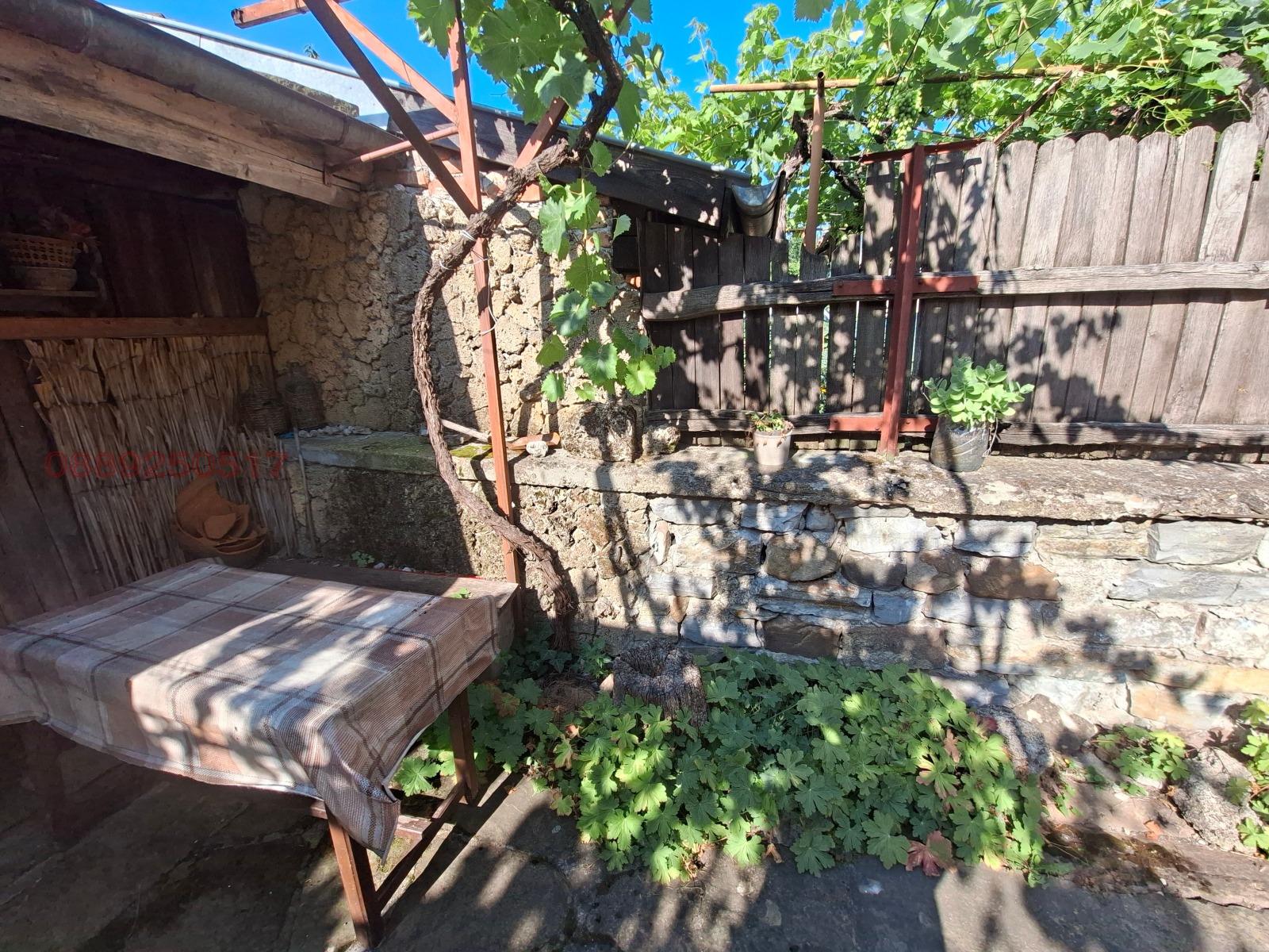 Продава КЪЩА, гр. Котел, област Сливен, снимка 13 - Къщи - 55392479