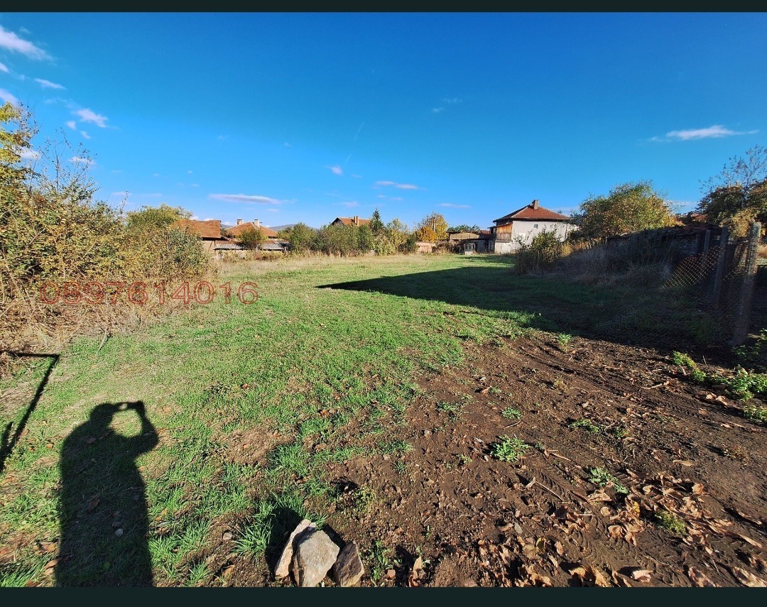 Продава ПАРЦЕЛ, с. Черньово, област София област, снимка 2 - Парцели - 54083851