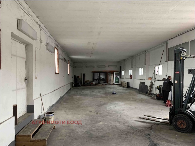 Продава СКЛАД в област София, гр. Костинброд - 3000 кв.м / 750 000 € » 1 466 872.50 лв., АГРО ИМОТИ ЕООД
