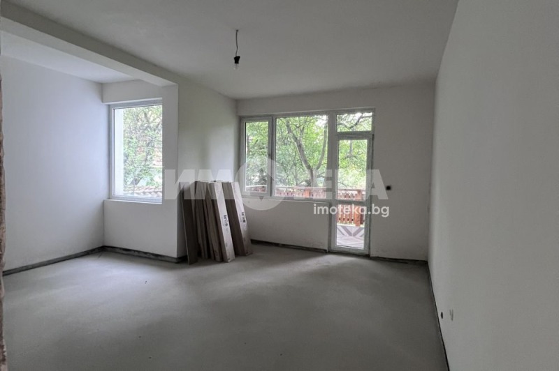 Till salu  3+ sovrum Sofia , Bojana , 262 kvm | 59670316 - bild [6]