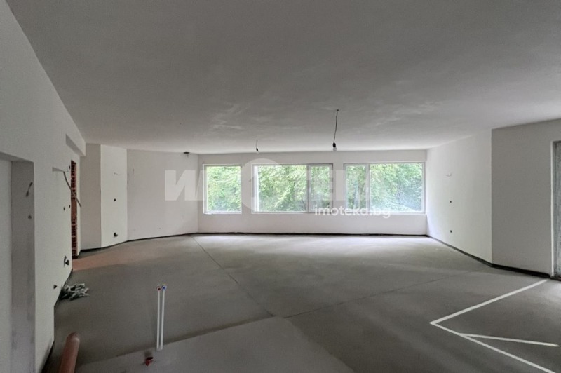 Till salu  3+ sovrum Sofia , Bojana , 262 kvm | 59670316 - bild [2]