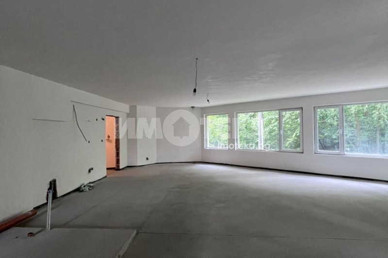 Till salu  3+ sovrum Sofia , Bojana , 262 kvm | 59670316 - bild [3]