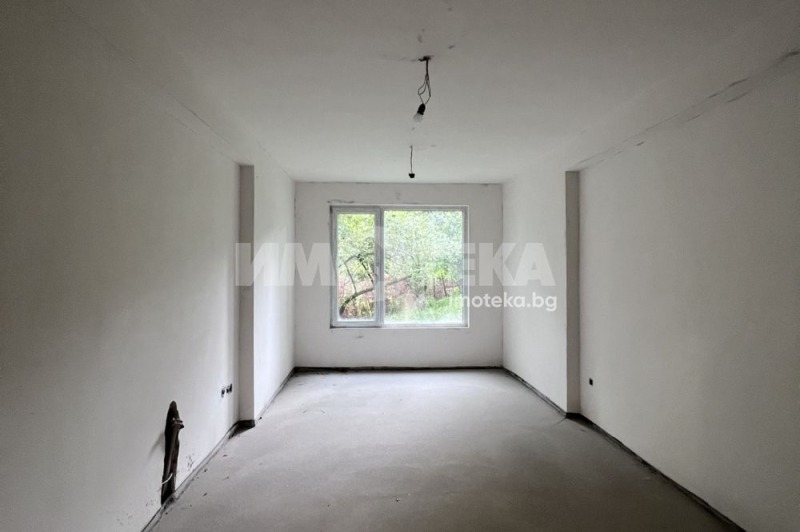 Till salu  3+ sovrum Sofia , Bojana , 262 kvm | 59670316 - bild [13]