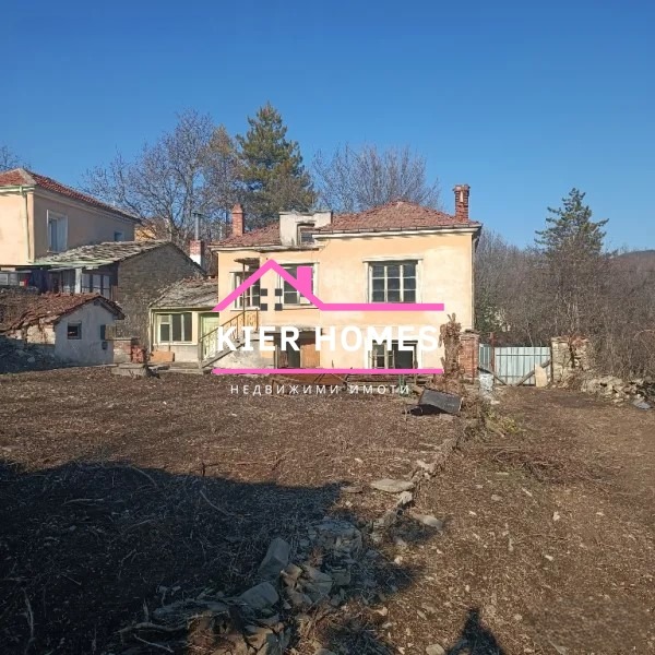 Продава КЪЩА, гр. Чирпан, област Стара Загора