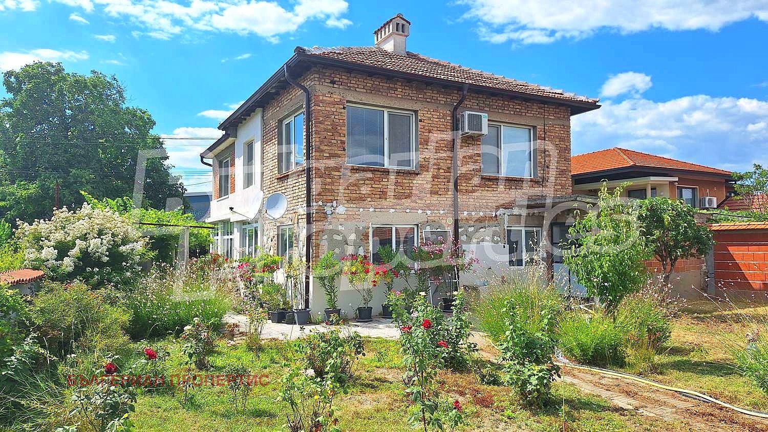 Продава КЪЩА, с. Радиново, област Пловдив, снимка 2 - Къщи - 50877928
